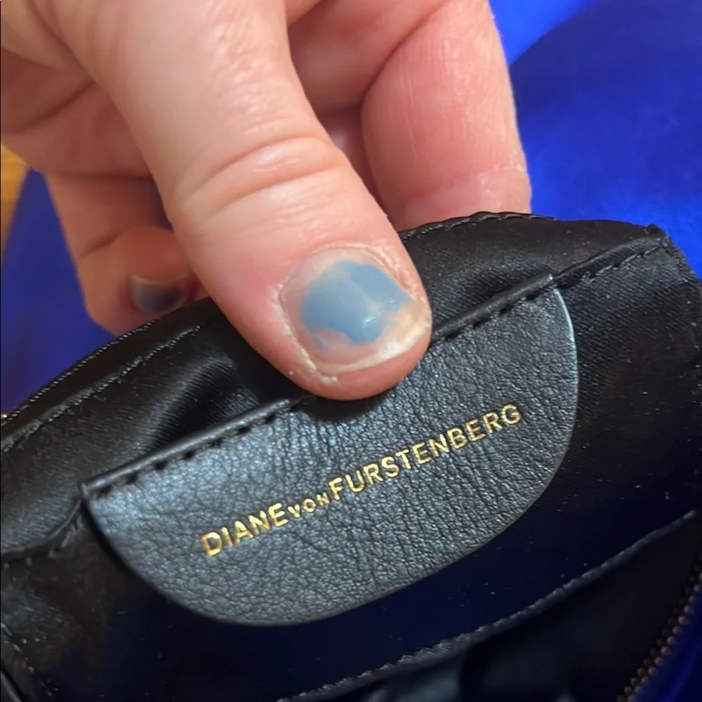 Diane Von Furstenberg Vibrant‎ Blue Satin Clutch with Gold Zipper Party Wedding